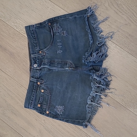 Vintage Levi's Jean Shorts Women's sz 27 501 Button Fly Distressed Rare Black - Picture 1 of 10